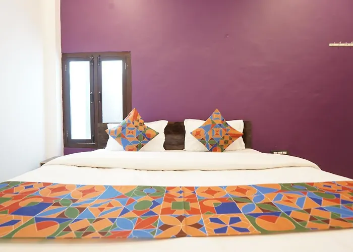 Awadh Royal'S Hotel