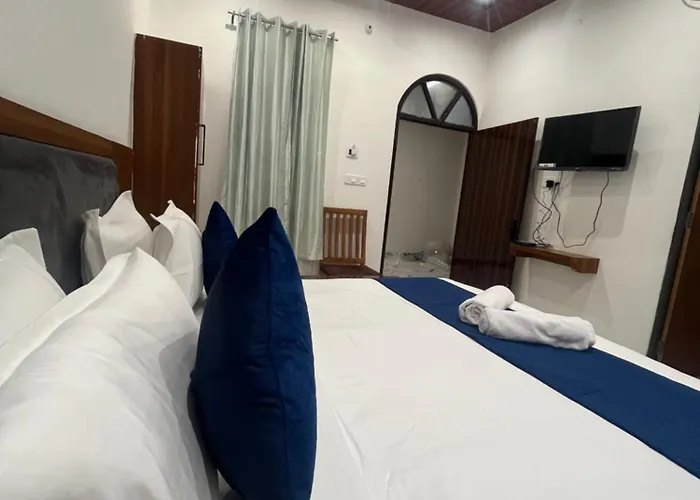 Hotel The Ram Lakhan - Near Ram Mandir Ayodhya Luxurious & Comfortable Stay